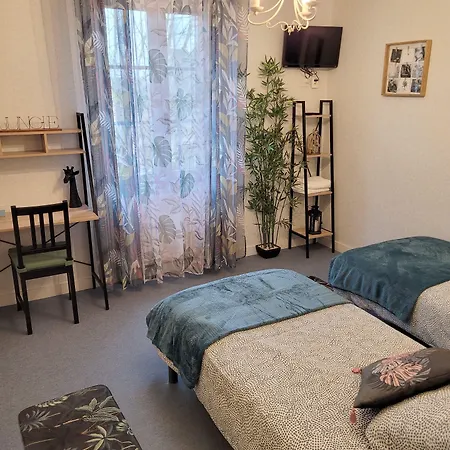 Le Relais Du Chateau 3*